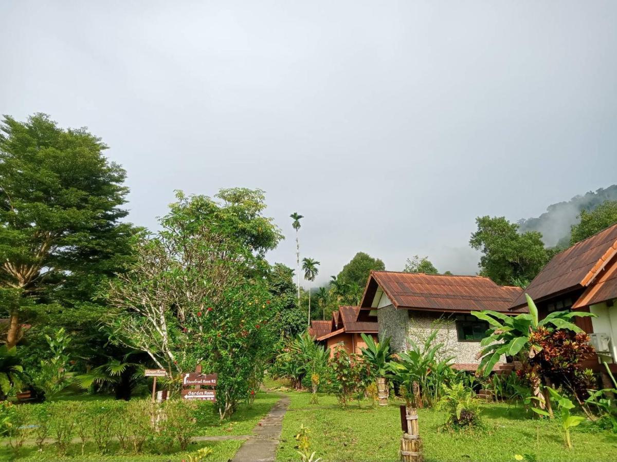 Khao Sok River & Jungle Resort Khao Sok National Park Exteriör bild